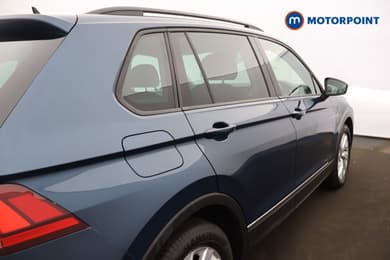 Volkswagen Tiguan Life Manual Petrol SUV - Stock Number (1681444) - 22nd supplementary image