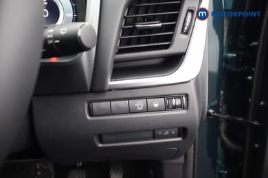 Nissan Qashqai N-Connecta Manual Petrol SUV - Stock Number (1683528) - 7th supplementary image