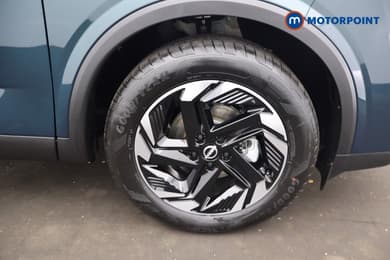 Nissan Qashqai N-Connecta Manual Petrol SUV - Stock Number (1683528) - 29th supplementary image