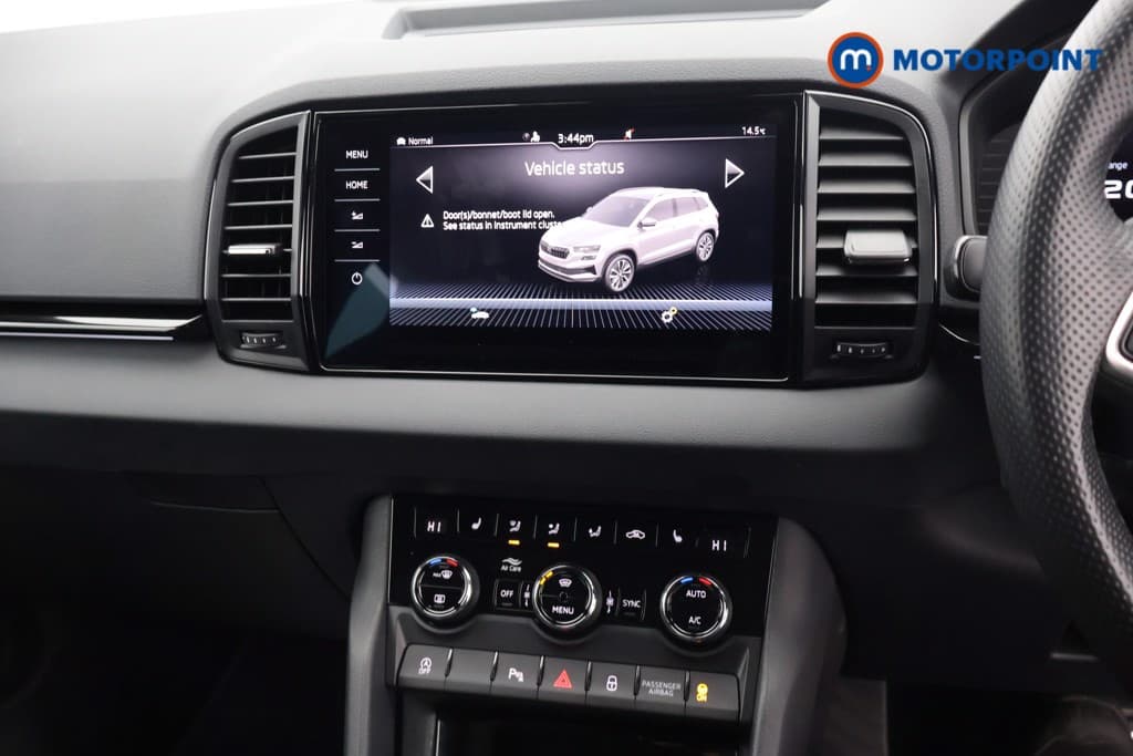 Skoda Karoq Sportline Edition Automatic Petrol SUV - Stock Number (1684867) - 8th supplementary image