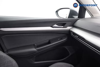 Volkswagen Golf Life Automatic Diesel Estate - Stock Number (1689240) - 11th supplementary image