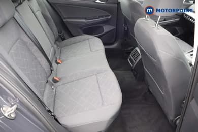 Volkswagen Golf Life Automatic Diesel Estate - Stock Number (1689240) - 17th supplementary image
