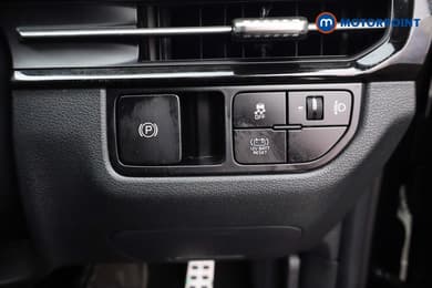 KIA Sportage Gt-Line Automatic Petrol-Electric Hybrid SUV - Stock Number (1680198) - 12th supplementary image