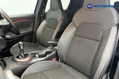 Nissan Juke N-Connecta Manual Petrol SUV - Stock Number (1687223) - 3rd supplementary image