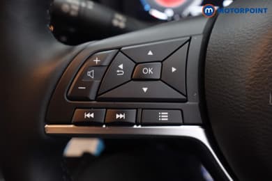 Nissan Juke Tekna Automatic Petrol-Electric Hybrid SUV - Stock Number (1687978) - 3rd supplementary image