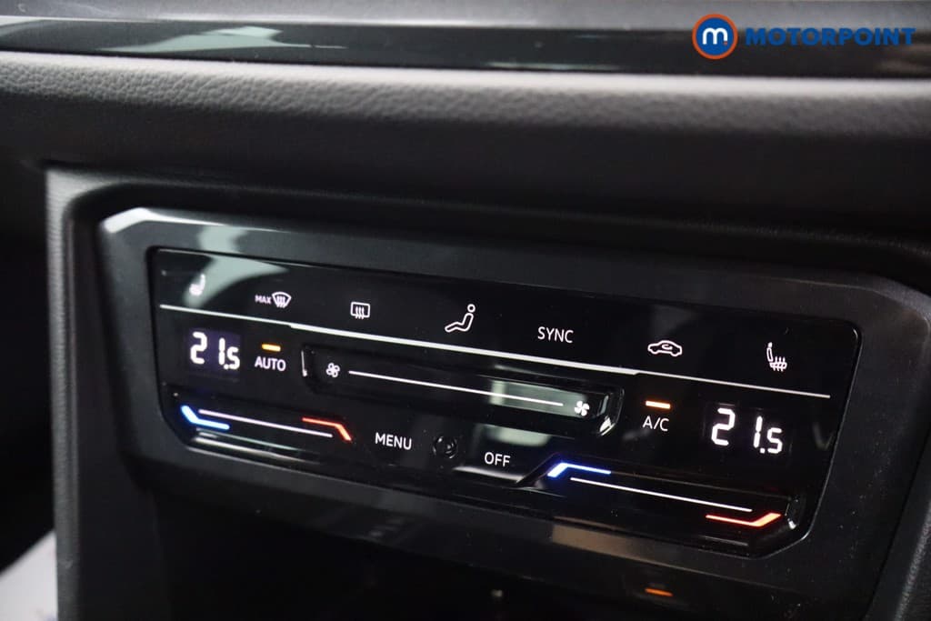Volkswagen Tiguan R-Line Automatic Petrol SUV - Stock Number (1690116) - 8th supplementary image