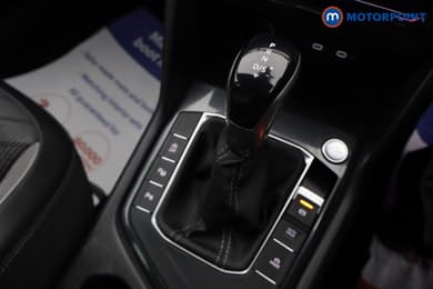 Volkswagen Tiguan R-Line Automatic Petrol SUV - Stock Number (1690116) - 9th supplementary image