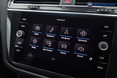 Volkswagen Tiguan R-Line Automatic Petrol SUV - Stock Number (1690116) - 16th supplementary image