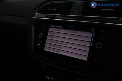 Volkswagen Tiguan R-Line Automatic Petrol SUV - Stock Number (1690116) - 18th supplementary image
