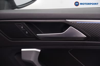 Volkswagen Tiguan R-Line Automatic Petrol SUV - Stock Number (1690116) - 21st supplementary image