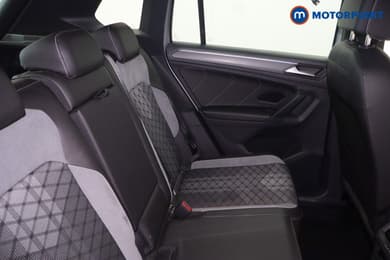 Volkswagen Tiguan R-Line Automatic Petrol SUV - Stock Number (1690116) - 24th supplementary image