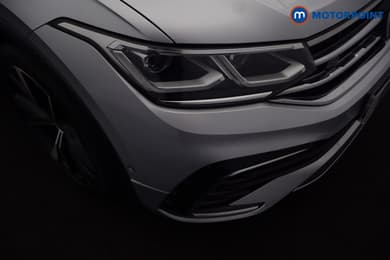 Volkswagen Tiguan R-Line Automatic Petrol SUV - Stock Number (1690116) - 36th supplementary image