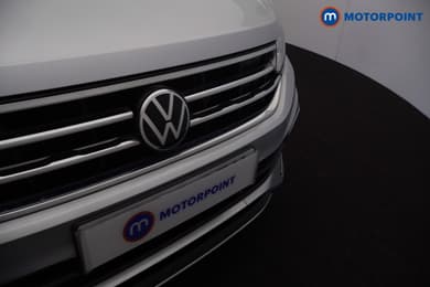Volkswagen Tiguan R-Line Automatic Petrol SUV - Stock Number (1690116) - 37th supplementary image