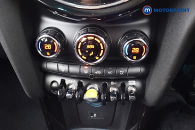 Mini Hatchback Cooper S Level 1 Automatic Electric Hatchback - Stock Number (1692106) - 8th supplementary image