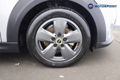 Mini Hatchback Cooper S Level 1 Automatic Electric Hatchback - Stock Number (1692106) - 21st supplementary image