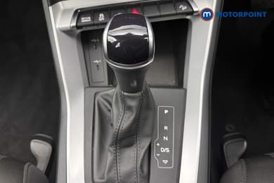 Audi Q3 Technik Automatic Petrol Plug-In Hybrid SUV - Stock Number (1692398) - 6th supplementary image