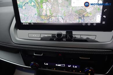 Nissan Qashqai N-Connecta Automatic Petrol-Electric Hybrid SUV - Stock Number (1692518) - 7th supplementary image