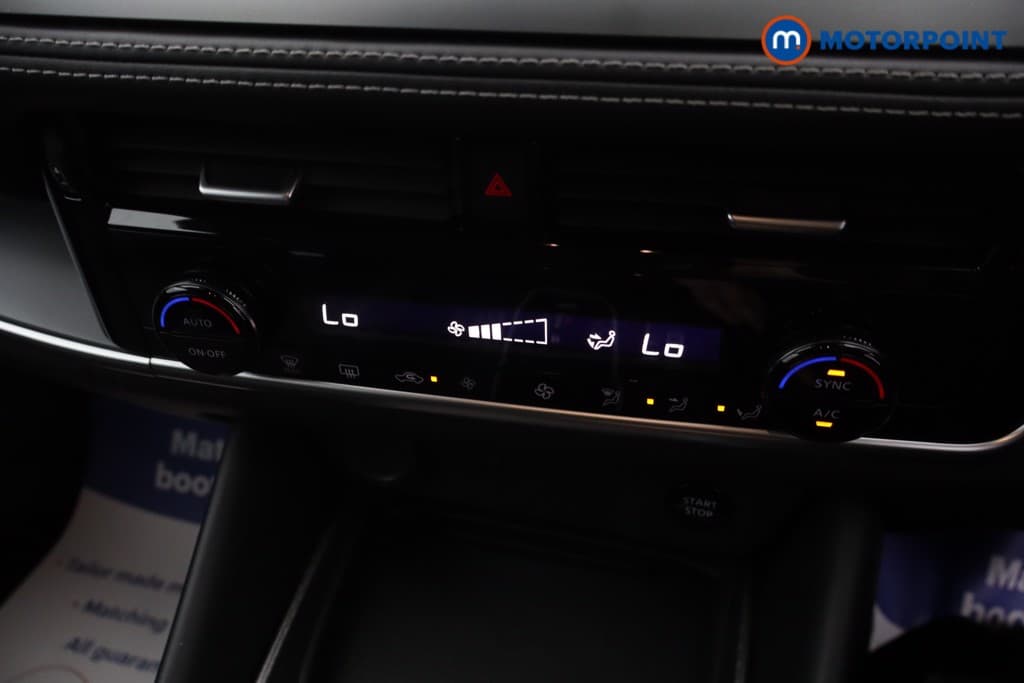 Nissan Qashqai N-Connecta Automatic Petrol-Electric Hybrid SUV - Stock Number (1692518) - 8th supplementary image