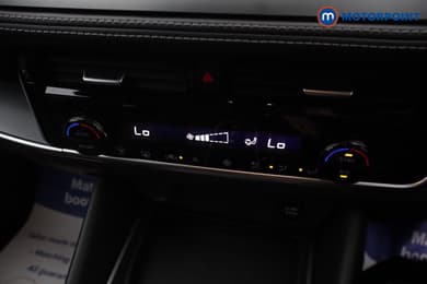 Nissan Qashqai N-Connecta Automatic Petrol-Electric Hybrid SUV - Stock Number (1692518) - 8th supplementary image
