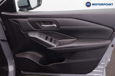 Nissan Qashqai N-Connecta Automatic Petrol-Electric Hybrid SUV - Stock Number (1692518) - 24th supplementary image