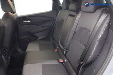 Nissan Qashqai N-Connecta Automatic Petrol-Electric Hybrid SUV - Stock Number (1692518) - 30th supplementary image