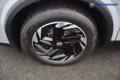 Nissan Qashqai N-Connecta Automatic Petrol-Electric Hybrid SUV - Stock Number (1692518) - 34th supplementary image