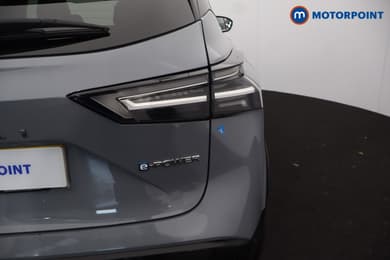 Nissan Qashqai N-Connecta Automatic Petrol-Electric Hybrid SUV - Stock Number (1692518) - 45th supplementary image