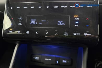 Hyundai Tucson Ultimate Manual Petrol SUV - Stock Number (1692814) - 16th supplementary image