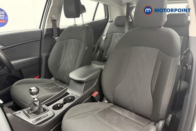 KIA Sportage Pure Manual Petrol SUV - Stock Number (1693211) - 3rd supplementary image