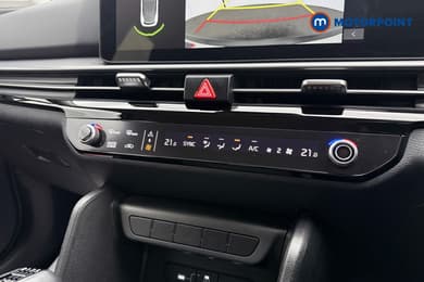 KIA Sportage Pure Manual Petrol SUV - Stock Number (1693211) - 14th supplementary image
