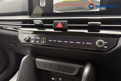 KIA Sportage Pure Manual Petrol SUV - Stock Number (1693211) - 15th supplementary image