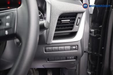 Nissan Qashqai Acenta Premium Automatic Petrol-Electric Hybrid SUV - Stock Number (1672661) - 7th supplementary image