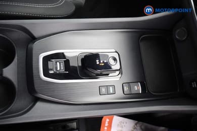 Nissan Qashqai Acenta Premium Automatic Petrol-Electric Hybrid SUV - Stock Number (1672661) - 9th supplementary image