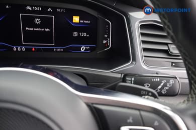 Volkswagen T-Roc R-Line Automatic Diesel SUV - Stock Number (1683105) - 6th supplementary image