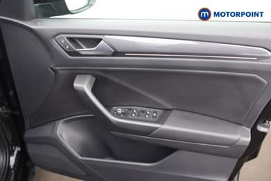 Volkswagen T-Roc R-Line Automatic Diesel SUV - Stock Number (1683105) - 12th supplementary image