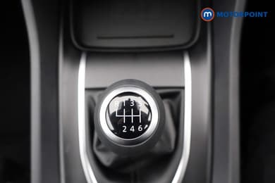 Nissan Qashqai N-Connecta Manual Petrol SUV - Stock Number (1683568) - 9th supplementary image