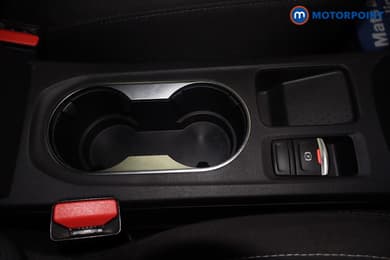 Renault Captur Iconic Manual Petrol SUV - Stock Number (1687315) - 14th supplementary image