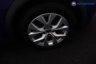 Renault Captur Iconic Manual Petrol SUV - Stock Number (1687315) - 30th supplementary image