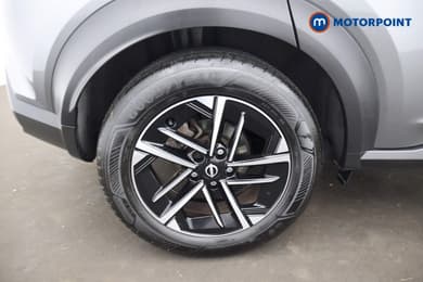 Nissan Juke N-Connecta Automatic Petrol-Electric Hybrid SUV - Stock Number (1691489) - 25th supplementary image