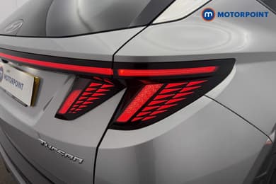 Hyundai Tucson Premium Manual Petrol SUV - Stock Number (1692592) - 22nd supplementary image