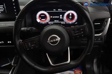 Nissan Qashqai N-Connecta Manual Petrol SUV - Stock Number (1692749) - 2nd supplementary image