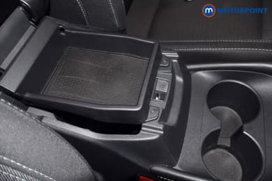 Nissan Qashqai N-Connecta Manual Petrol SUV - Stock Number (1692749) - 15th supplementary image