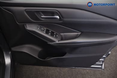 Nissan Qashqai N-Connecta Manual Petrol SUV - Stock Number (1692749) - 22nd supplementary image