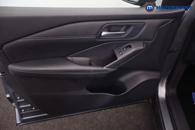 Nissan Qashqai N-Connecta Manual Petrol SUV - Stock Number (1692749) - 30th supplementary image
