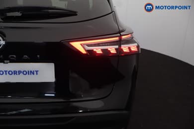 Nissan Qashqai Tekna Automatic Petrol SUV - Stock Number (1687973) - 47th supplementary image