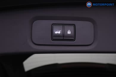 Nissan Qashqai Tekna Automatic Petrol SUV - Stock Number (1687973) - 50th supplementary image