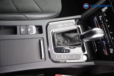 Volkswagen Arteon Elegance Automatic Petrol Plug-In Hybrid Estate - Stock Number (1690022) - 9th supplementary image